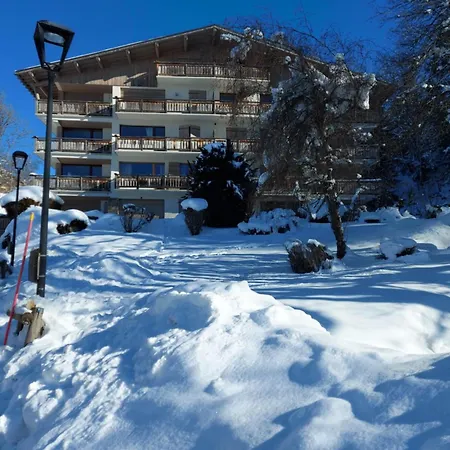 Jeane Proche Du Centre De דירה